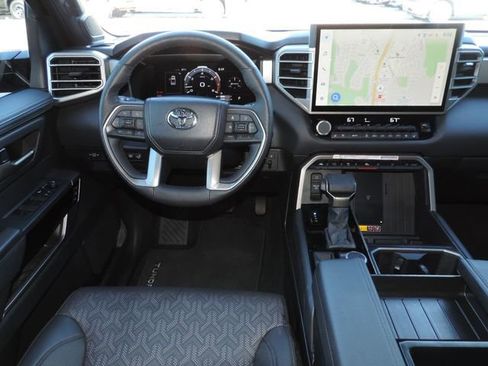 Used 2025 Toyota Tundra Limited image 26