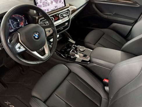 Used 2023 BMW X4 xDrive30i w/ Premium Package image 11