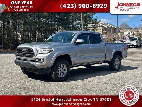 Used 2019 Toyota Tacoma SR5 AWD/4WD image 1