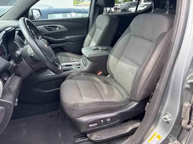 Used 2023 Chevrolet Traverse LT AWD/4WD image 19