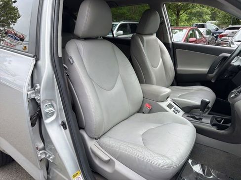 Used 2010 Toyota RAV4 Limited AWD/4WD image 9