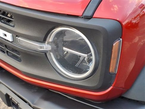 Used 2023 Ford Bronco Black Diamond image 13