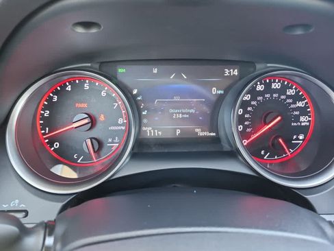 Used 2021 Toyota Camry XSE FWD image 18