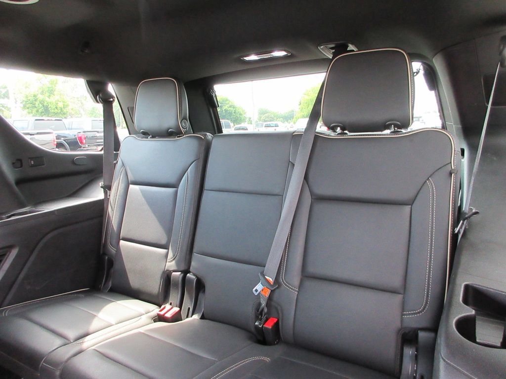 Certified 2023 GMC Yukon SLT AWD/4WD image 21