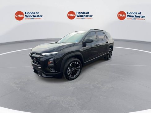 Used 2025 Chevrolet Equinox RS w/ Safety and Technology Package AWD/4WD image 4