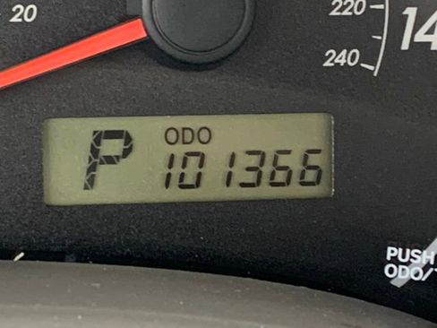 Used 2010 Toyota Corolla LE image 15