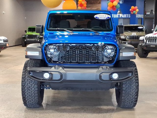 Used 2025 Jeep Wrangler Unlimited Sport AWD/4WD image 3