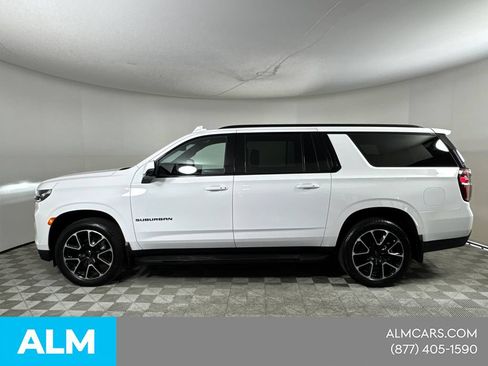 Used 2024 Chevrolet Suburban RST w/ Luxury Package AWD/4WD image 10