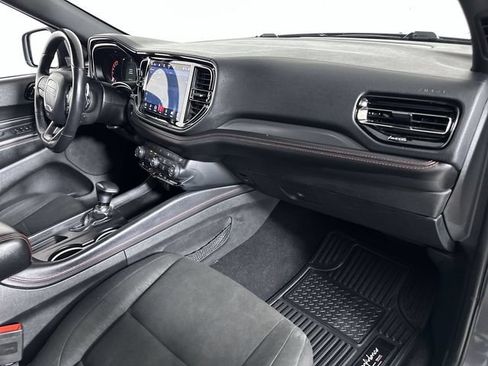 Used 2025 Dodge Durango GT AWD/4WD image 30