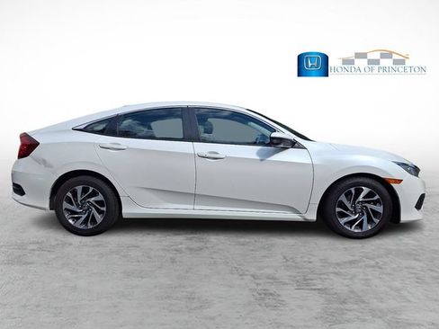 Certified 2017 Honda Civic EX image 7