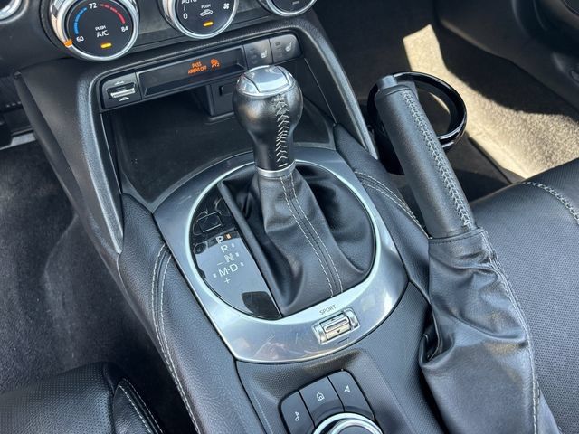 Used 2025 MAZDA MX-5 Miata RF Grand Touring RWD image 24