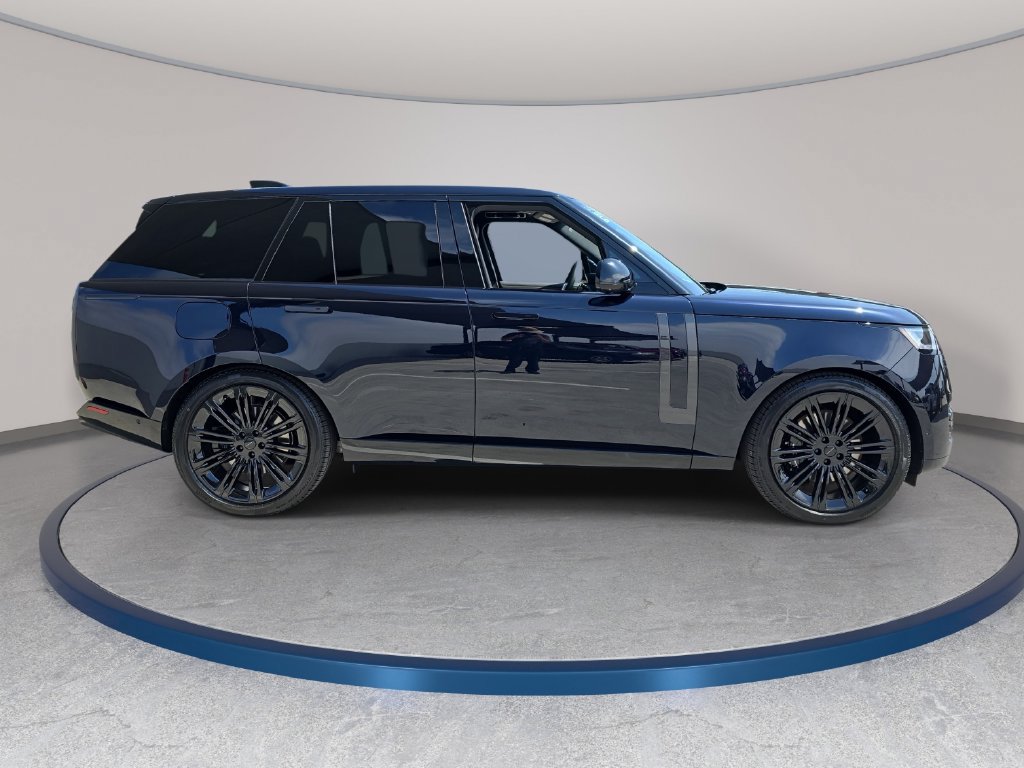 New 2026 Land Rover Range Rover SE AWD/4WD image 4