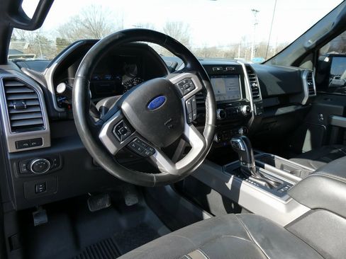 Used 2017 Ford F150 Platinum w/ Equipment Group 701A Luxury image 20