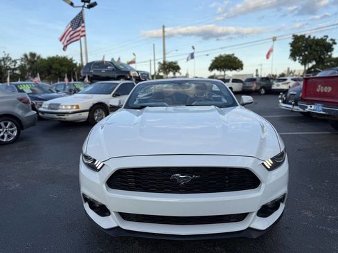 Used 2016 Ford Mustang Premium image 8