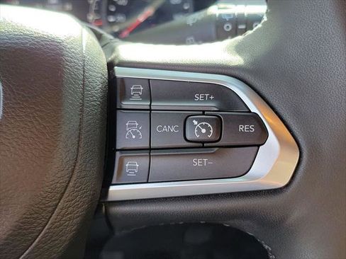 Certified 2023 Jeep Compass Latitude w/ Sun and Sound Group image 6