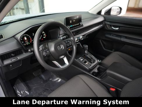 Used 2025 Honda CR-V LX image 4