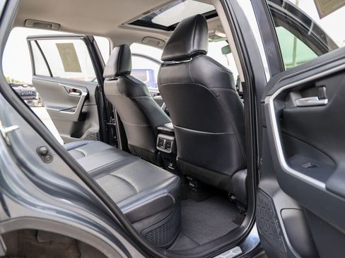 Used 2024 Toyota RAV4 Limited AWD/4WD image 39