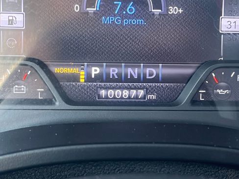 Used 2019 RAM 1500 Laramie AWD/4WD image 32