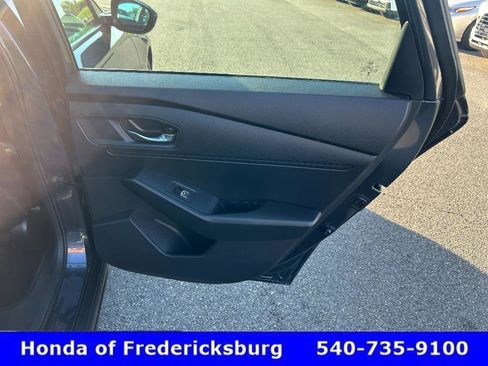 Used 2024 Honda Accord EX image 11