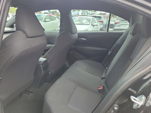 Used 2022 Toyota Corolla SE image 18