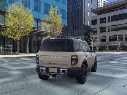 New 2025 Ford Bronco Sport Outer Banks w/ Sasquatch Outer Banks Package image 8