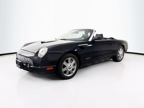 Used 2005 Ford Thunderbird RWD image 6