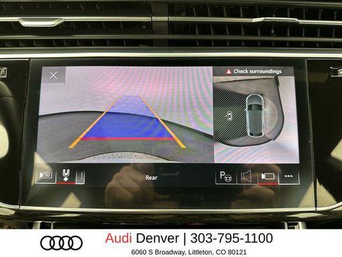 Used 2023 Audi Q8 Prestige w/ Prestige Package AWD/4WD image 17