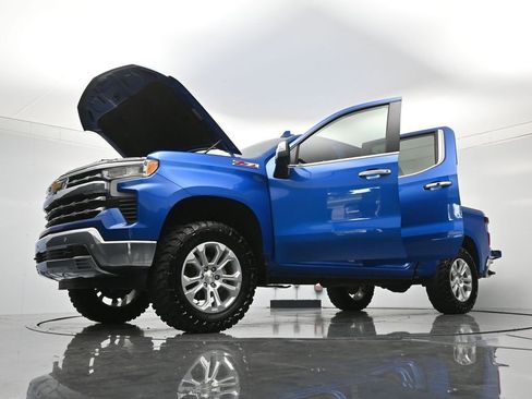 Used 2022 Chevrolet Silverado 1500 LTZ AWD/4WD image 50