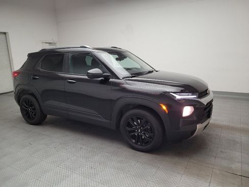 Used 2023 Chevrolet TrailBlazer LT FWD image 11