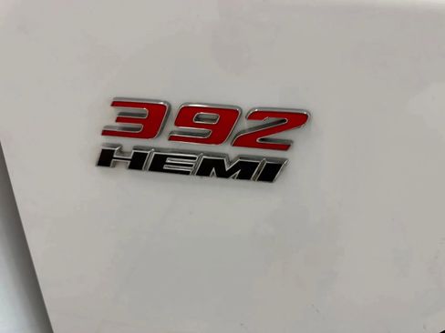 Used 2014 Dodge Challenger SRT8 w/ Harman/Kardon Audio Group image 33