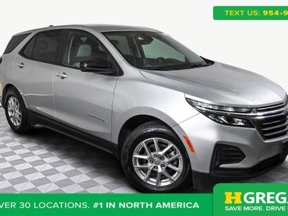 Used 2022 Chevrolet Equinox LS w/ LS Convenience Package