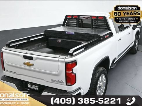Used 2025 Chevrolet Silverado 2500 High Country w/ High Country Premium Package AWD/4WD image 22