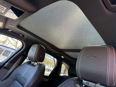 New 2026 Jaguar F-PACE R-Dynamic S image 21