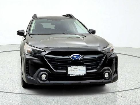 Used 2025 Subaru Outback Onyx Edition AWD/4WD image 2