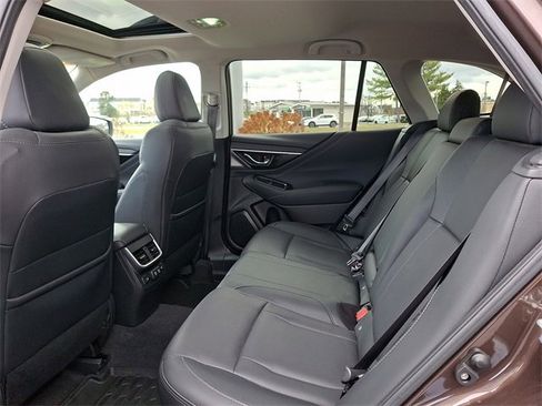 Used 2021 Subaru Outback Limited XT w/ Popular Package #2 image 10