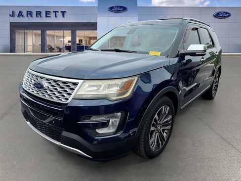Used 2016 Ford Explorer Platinum AWD/4WD image 2