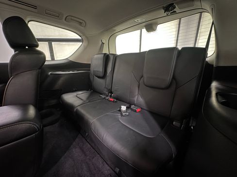 Used 2020 Nissan Armada Platinum w/ Captain's Chairs Package AWD/4WD image 18