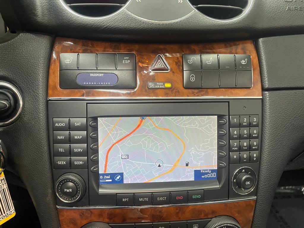 Used 2007 Mercedes-Benz CLK 550 Cabriolet image 31