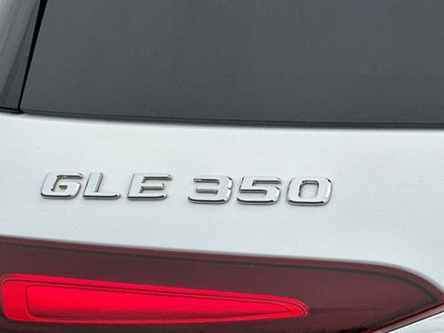 Used 2024 Mercedes-Benz GLE 350 4MATIC image 27