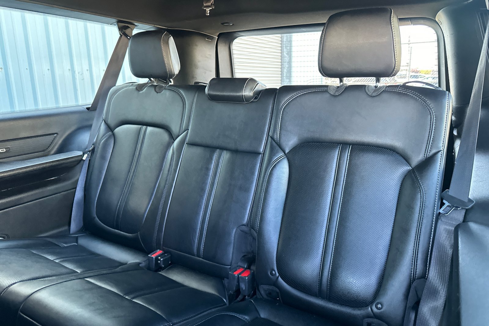 Used 2024 Jeep Wagoneer L Series II w/ Flexible Seating Group AWD/4WD image 16