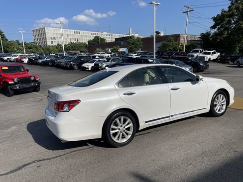 Used 2010 Lexus ES 350 FWD image 8