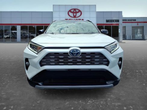 Used 2021 Toyota RAV4 XSE w/ XSE Grade Weather Package AWD/4WD image 10