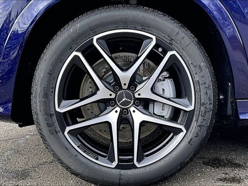 New 2026 Mercedes-Benz GLE 53 AMG 4MATIC Coupe image 12