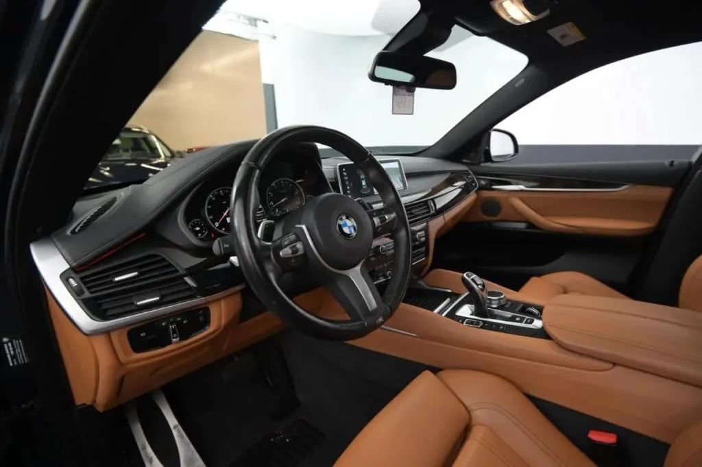 Used 2019 BMW X6 xDrive35i w/ M Sport Package AWD/4WD image 45