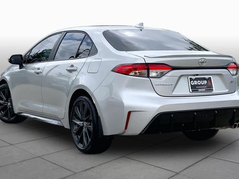 Used 2025 Toyota Corolla SE image 12