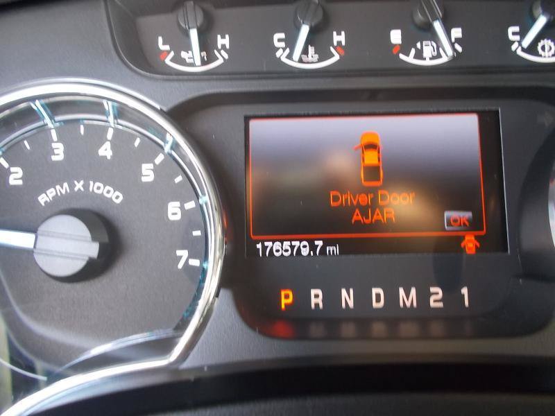 Used 2011 Ford F150 XLT w/ XLT Chrome Pkg RWD image 34
