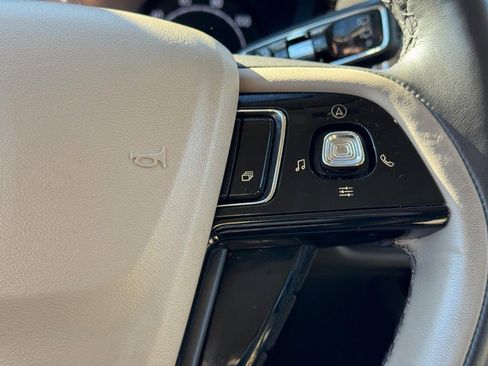 Used 2021 Lincoln Corsair FWD w/ Equipment Group 101A image 20