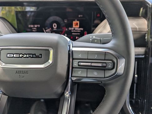Certified 2026 GMC Yukon Denali AWD/4WD image 23