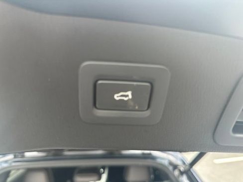 Certified 2025 MAZDA CX-5 Signature AWD/4WD image 12