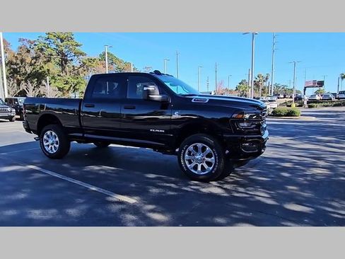 New 2026 RAM 2500 Big Horn AWD/4WD image 36
